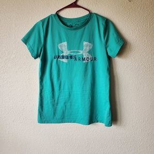 Women's medium Under Armour tee